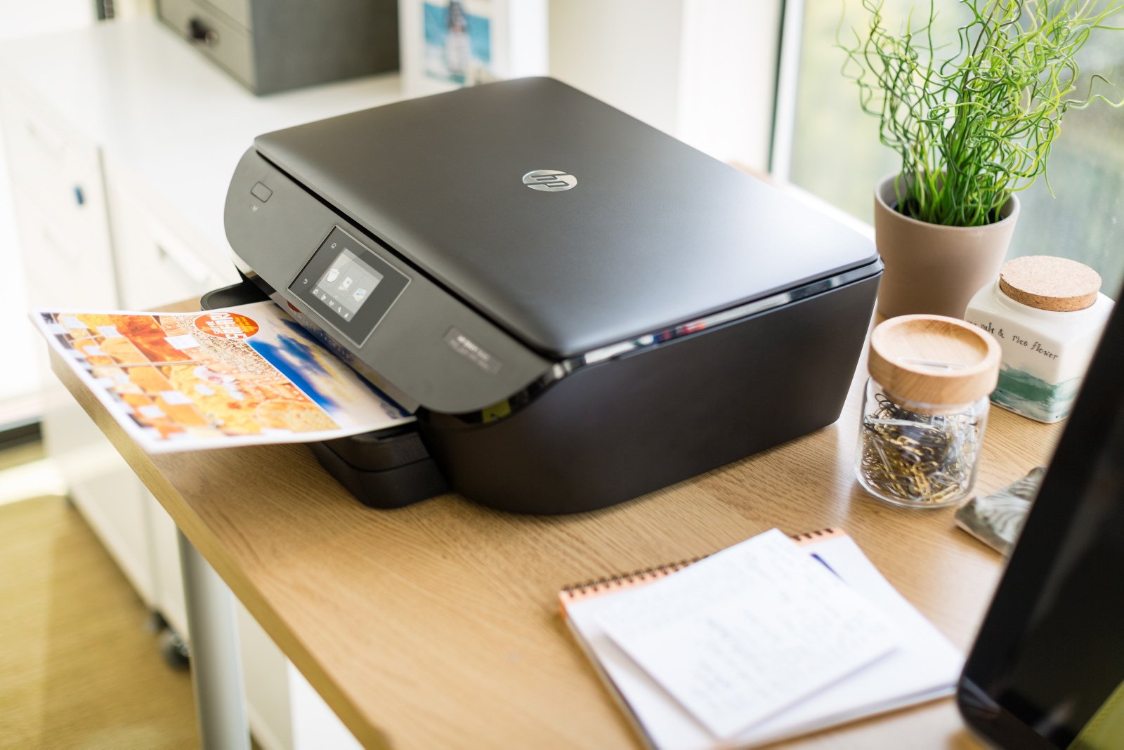 美品　HP ENVY 5640 インク一体型ノズル　オールインワンプリンター Amazon.co.jp: HP プリンター インクジェット 複合機 ENVY5640 B9S58A